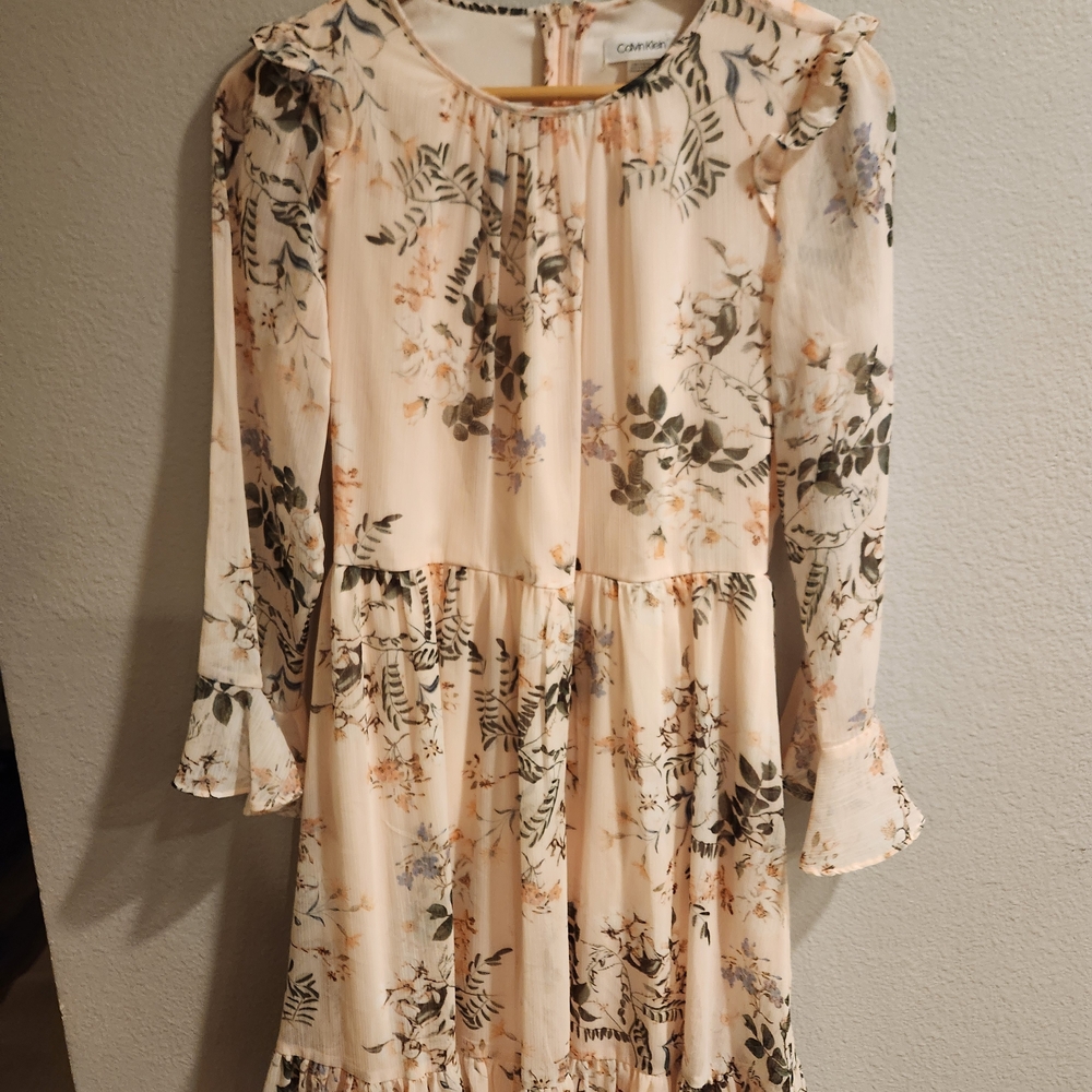 Calvin Klein Floral Long Sleeve Midi Dress Flowy Leight Weight Size 6